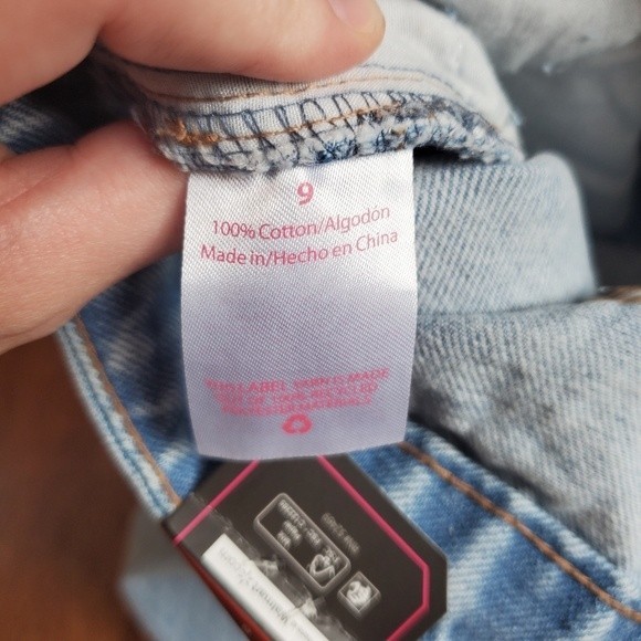 NWT No Boundaries Lightwash Super High-Rise Jeans - Picture 16 of 16